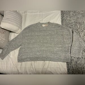 Jessica Simpson Heather Gray Ribbed Crewneck Sweater
